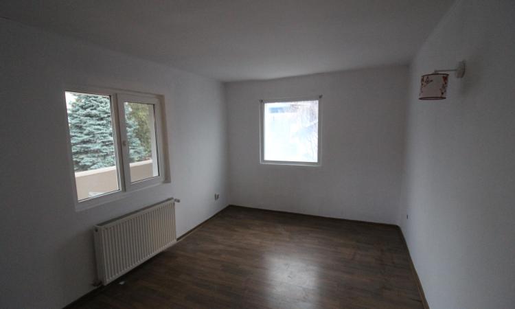 Vila individuala 5 camere de vanzare in Baneasa - Teisani.