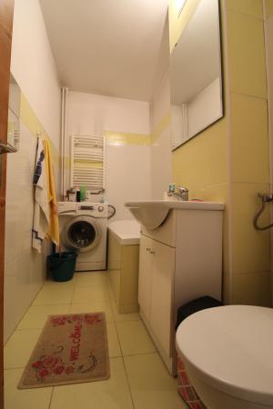 Inchiriere garsoniera Lacul Tei, Facultatea de Constructii, renovata