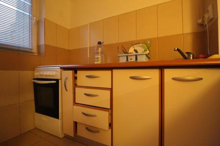 Inchiriere garsoniera Lacul Tei, Facultatea de Constructii, renovata