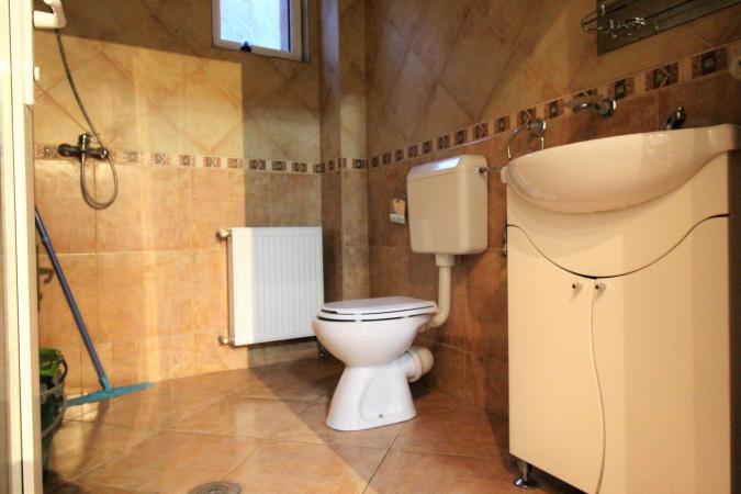 Vanzare Vilă cu 4 nivele Vatra Luminoasa, 9 camere , Bucuresti