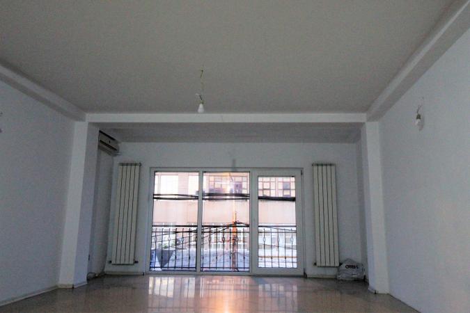 Vanzare Vilă cu 4 nivele Vatra Luminoasa, 9 camere , Bucuresti