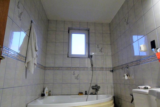 Vanzare Vilă cu 4 nivele Vatra Luminoasa, 9 camere , Bucuresti