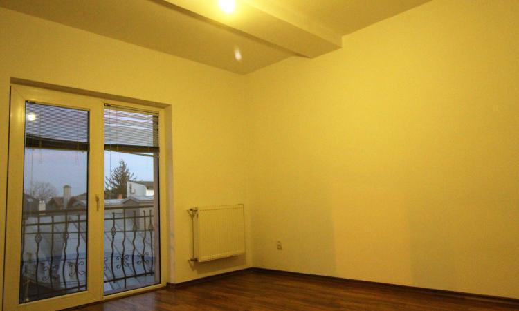 Vanzare Vilă cu 4 nivele Vatra Luminoasa, 9 camere , Bucuresti