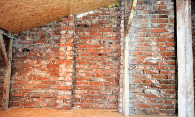 Casa cu curte si spatiu comercial, 8 camere, zona Tei - Parcul Circului.