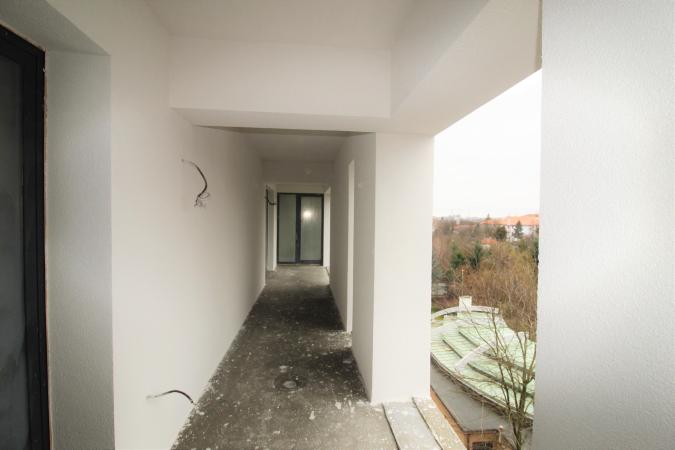 4 camere vis-a-vis de Stejarii, 148 mpu + terasa 87 mp