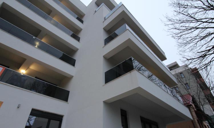 2 camere, bucatarie inchisa, Baneasa, comision 0%