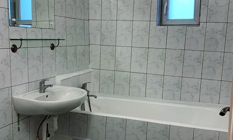 Închiriere apartament 3 camere, Baneasa