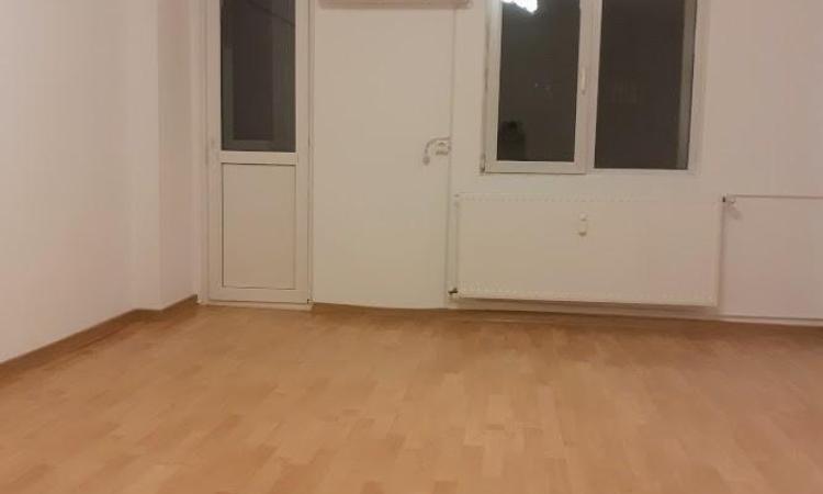 Închiriere apartament 3 camere, Baneasa