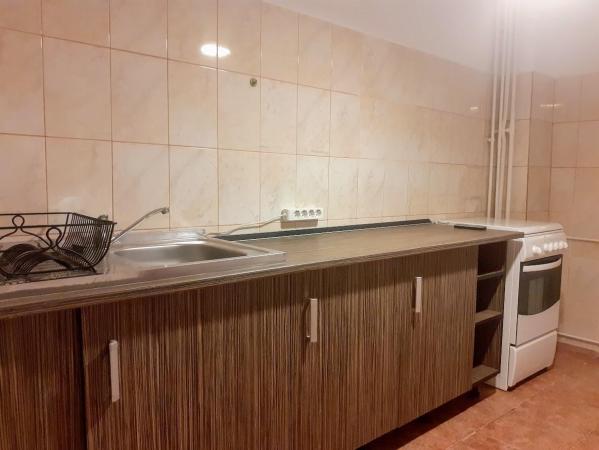 Închiriere apartament 3 camere, Baneasa
