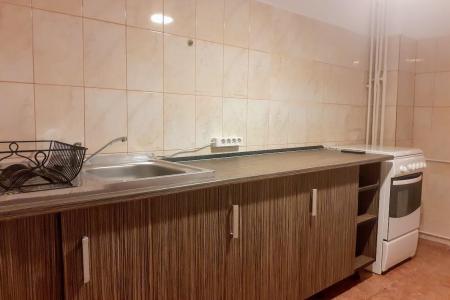 Închiriere apartament 3 camere, Baneasa