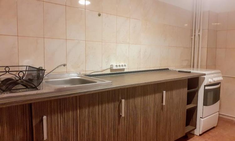 Închiriere apartament 3 camere, Baneasa