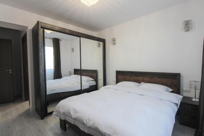 Pipera - Round About OMV - 3 Rooms - Central - Parking