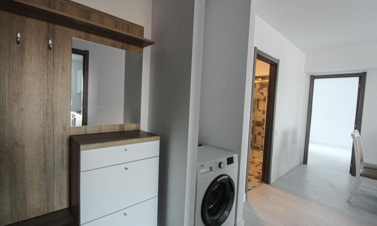 Pipera - Round About OMV - 3 Rooms - Central - Parking