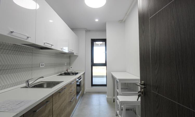 Pipera - Round About OMV - 3 Rooms - Central - Parking