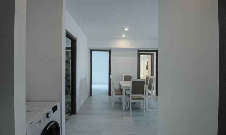 Pipera - Round About OMV - 3 Rooms - Central - Parking