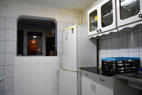 Vanzare Apartament 3 camere  - Tei , Bucuresti