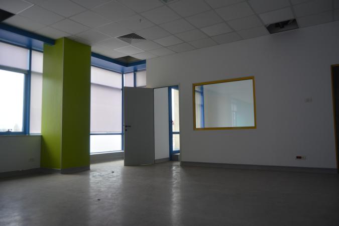 Inchiriere spatii birouri 25-128 mp etaj 2