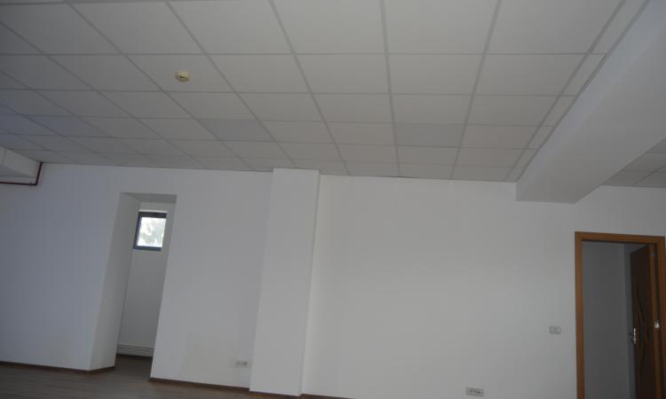 Spatiu birouri generos 140mp