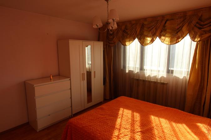 7 camere langa Padurea Baneasa - Aleea Teisani, curent trifazic