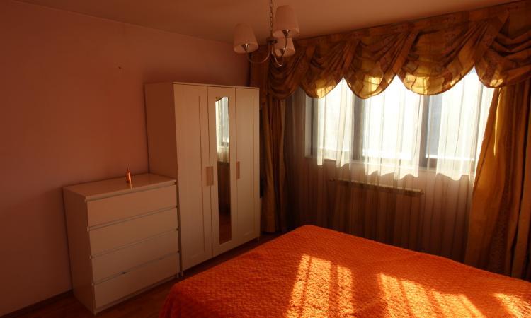 7 camere langa Padurea Baneasa - Aleea Teisani, curent trifazic