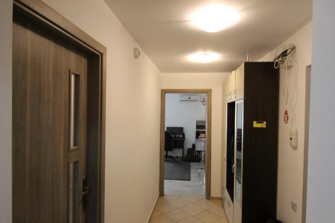 Aviatiei - Incalzire in pardoseala + beci + boxa + loc de parcare