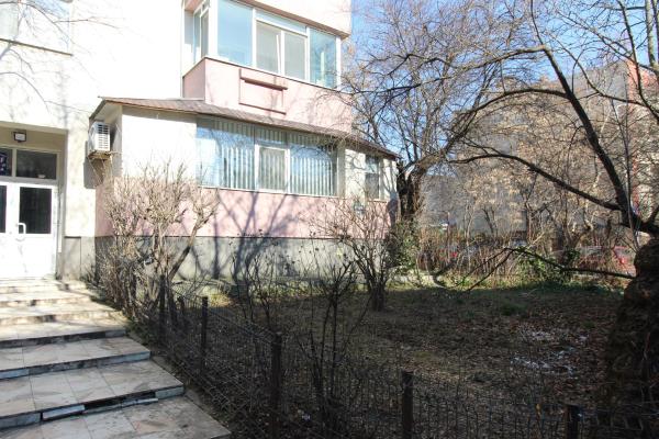 Aviatiei - Incalzire in pardoseala + beci + boxa + loc de parcare