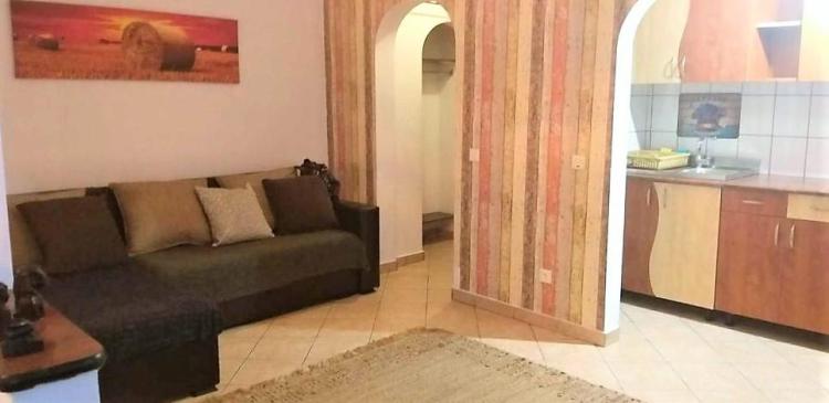 Inchiriere studio cochet Floreasca