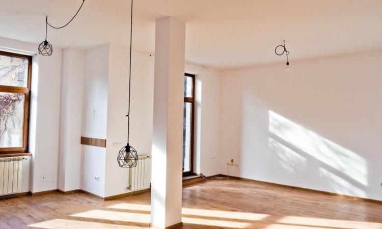 Renovated singular vila - Cotroceni- Eroilor- own yard