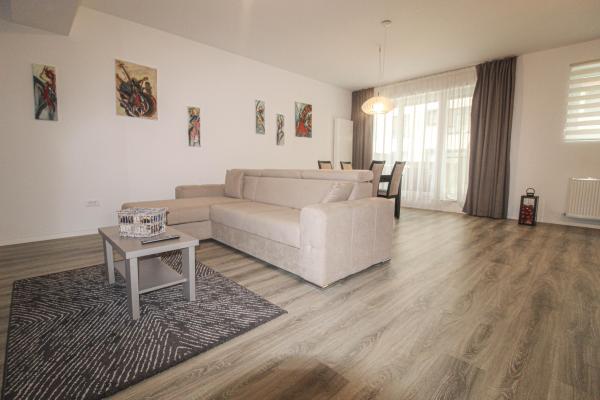 2 camere Aviatiei- Gradina suspendata