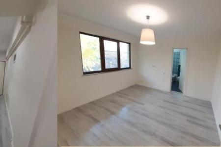 Investitie - 3 camere cu chiriasi - 700 euro/luna - Jandarmeriei - Stejarii
