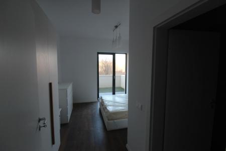 2 camere, 2 bai + gradina 67 mp, Padurea Baneasa-comision 0%