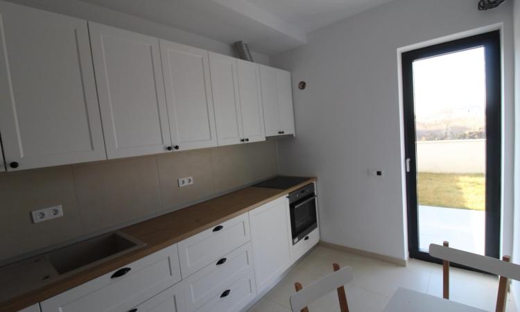 2 camere, 2 bai + gradina 67 mp, Padurea Baneasa-comision 0%
