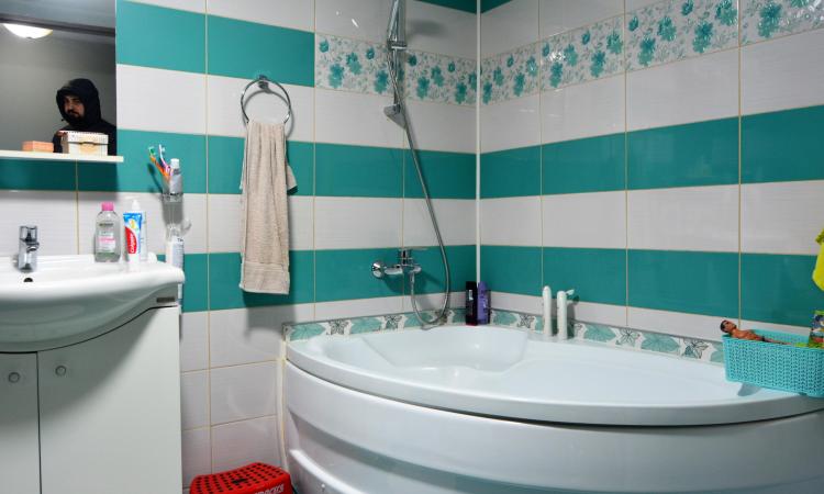 Vanzare casa cu curte individuala, zona Tei - Plumbuita