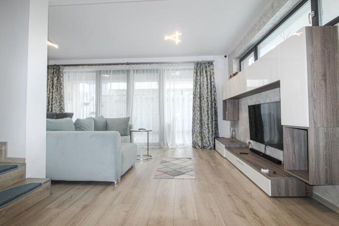 3 bedrooms Insiruita Vila For rent , Bucuresti