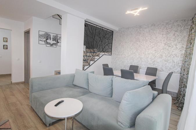 3 bedrooms Insiruita Vila For rent , Bucuresti