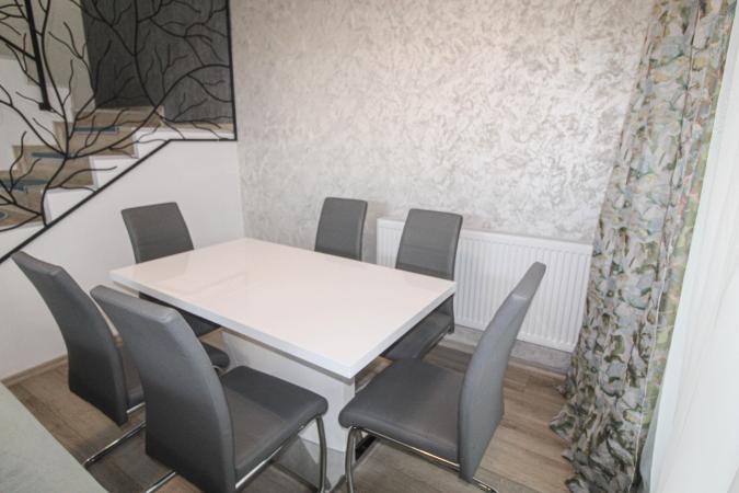 3 bedrooms Insiruita Vila For rent , Bucuresti
