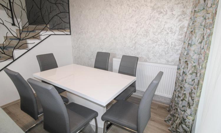 3 bedrooms Insiruita Vila For rent , Bucuresti