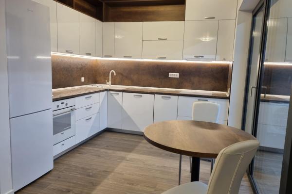 2 cam -Pipera - complex rezidential nou-parcare