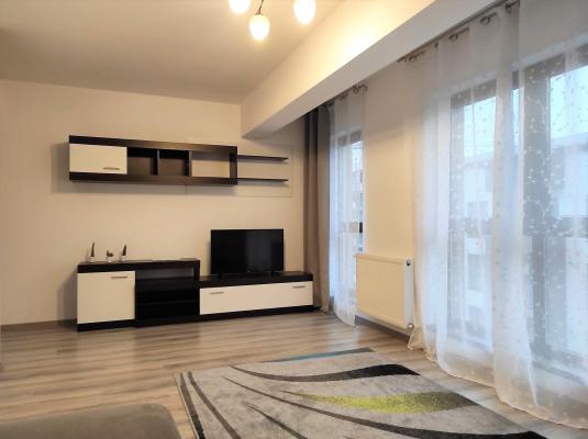 Berceni - Aparatorii patriei -2 camere- decomandat - parcare proprie