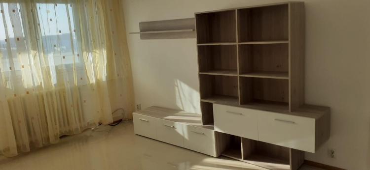 Inchiriere apartament 3 camere Lacul Tei