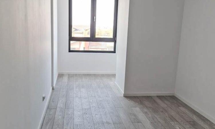 2 camere-Pipera rond OMV