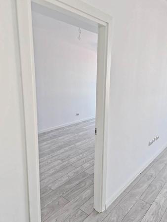 2 camere-Pipera rond OMV