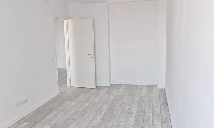 2 camere-Pipera rond OMV