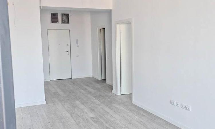 2 camere-Pipera rond OMV