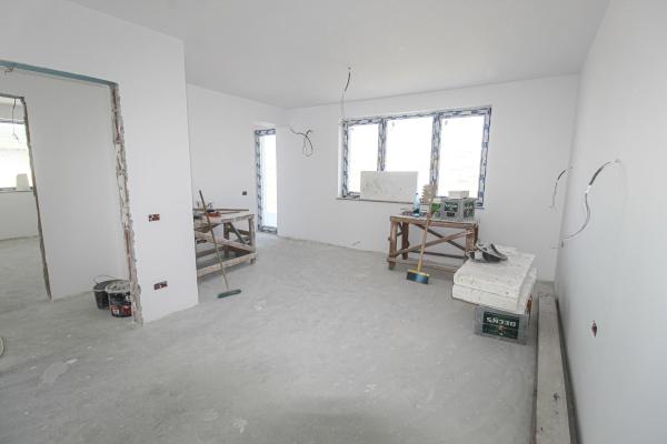 Vila individuala 6 camere - Pipera- Emil Racovita- 2 locuri de parcare