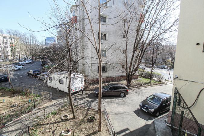 2 camere -Aviatiei-strada Prometeu