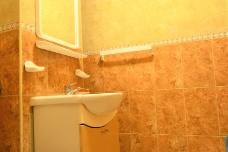 Vanzare apartament spațios, renovat, 3 camere Lacul Tei