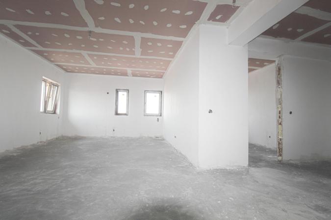 2 camere la gri-Aviatiei-Telescopului