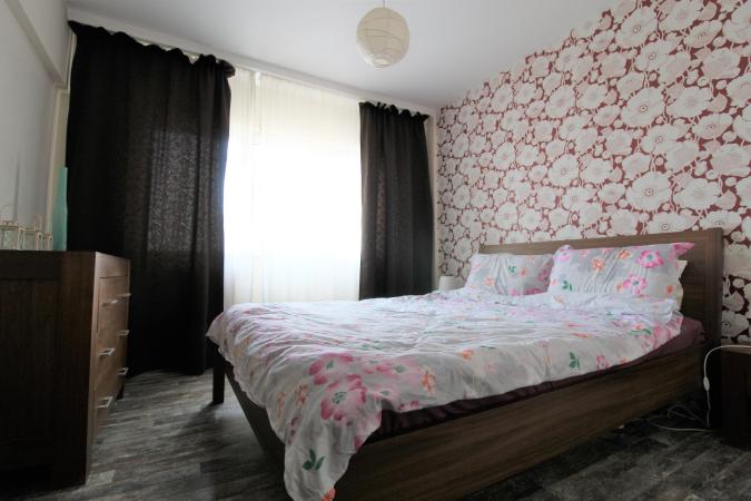 Apartament 3 camere spațios, cu priveliște, Lacul tei