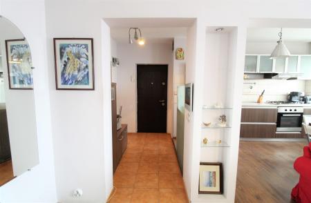 Apartament 3 camere spațios, cu priveliște, Lacul tei